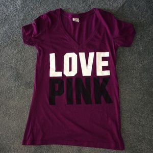 🚫SOLD🚫Maroon tee